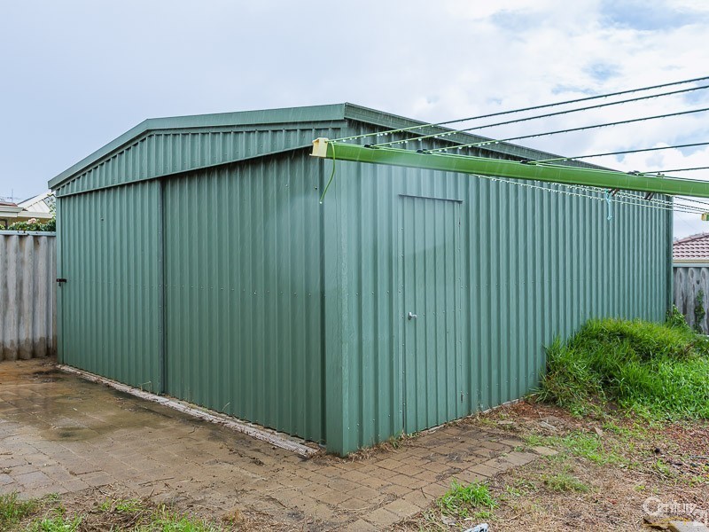 10 Lind Court, Quinns Rocks WA 6030