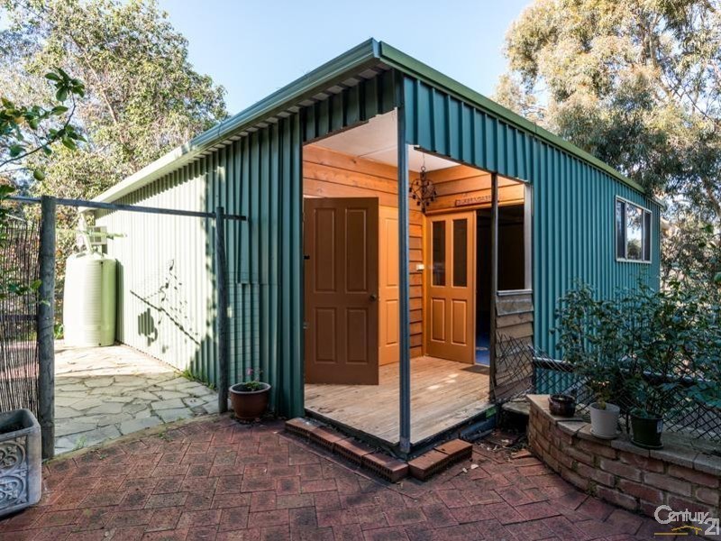 95 Roberts Road, Kelmscott WA 6111
