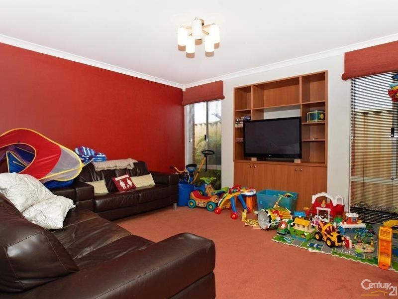 3 Durley Way, Butler WA 6036