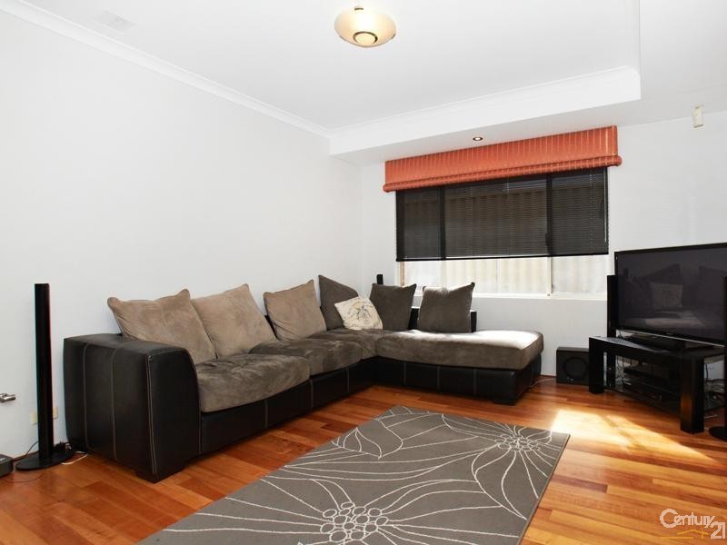 3 Durley Way, Butler WA 6036