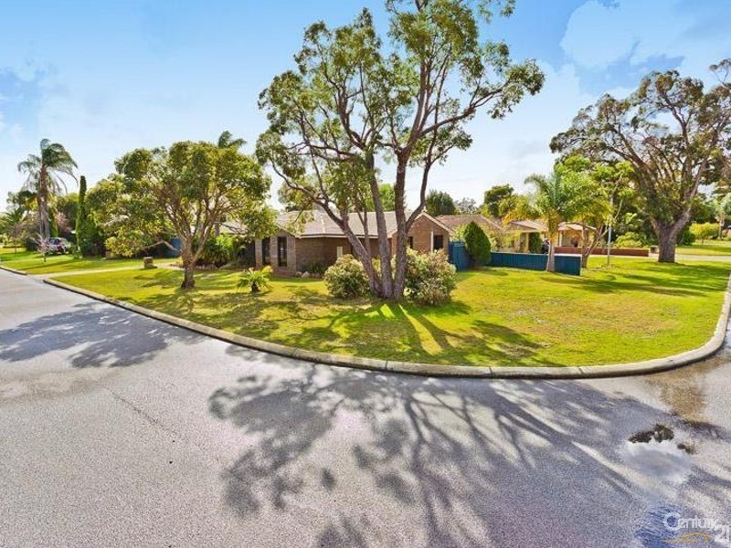 10 Fairset Street, Thornlie WA 6108