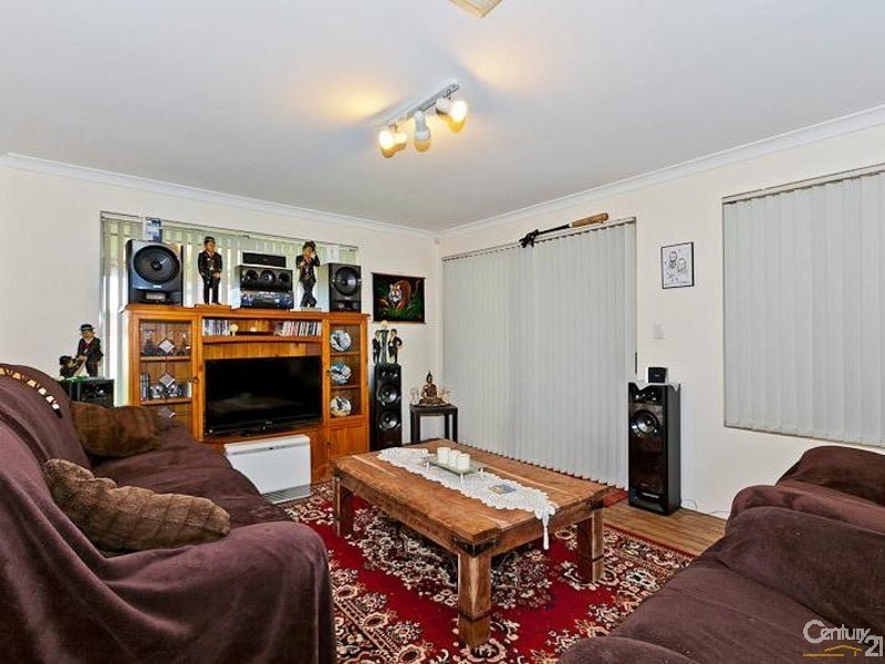 4 Quondong Close, Kenwick WA 6107