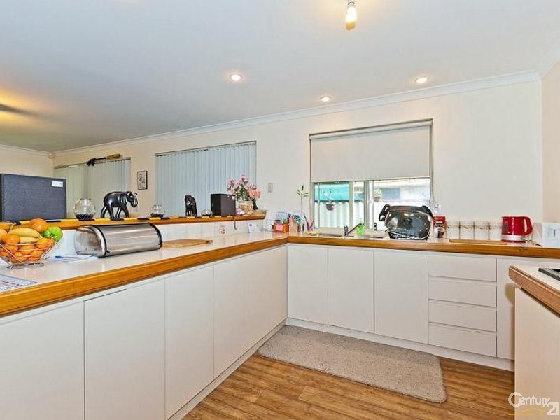 4 Quondong Close, Kenwick WA 6107