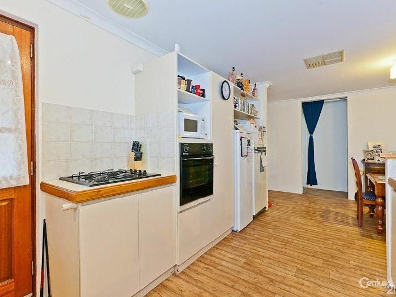 4 Quondong Close, Kenwick WA 6107