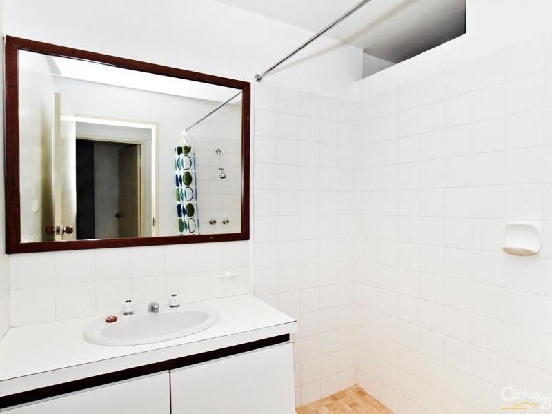 1/47 Robert Street, Como WA 6152