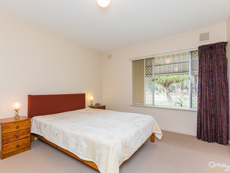 3/45 Probert Road, Thornlie WA 6108