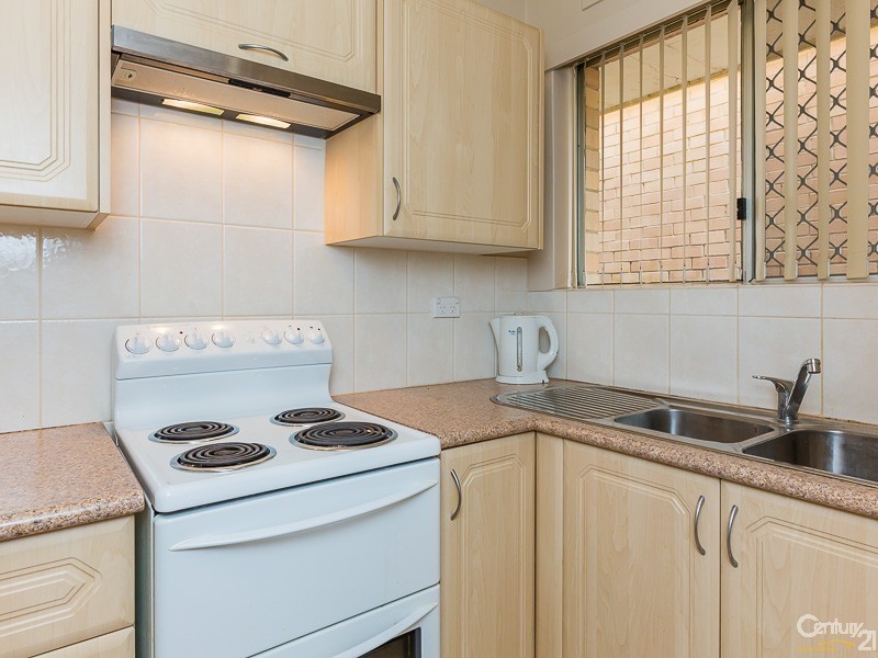 3/45 Probert Road, Thornlie WA 6108