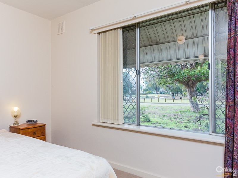 3/45 Probert Road, Thornlie WA 6108