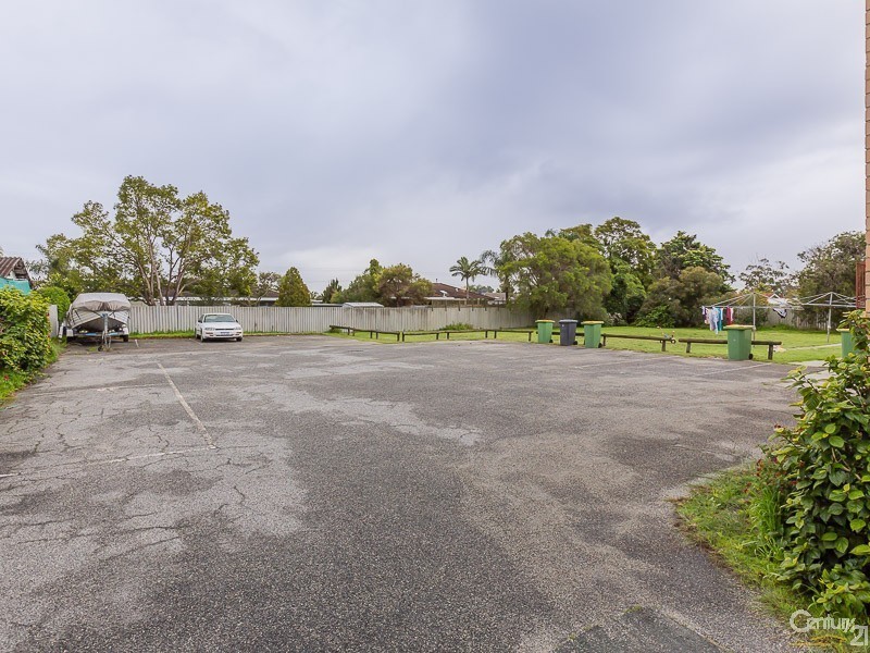 3/45 Probert Road, Thornlie WA 6108