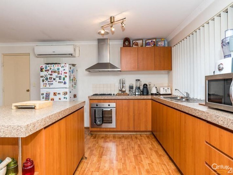 28 Ranunculus Court, Beeliar WA 6164