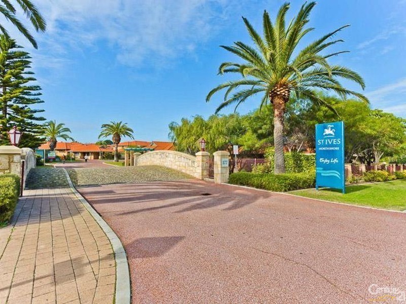 214/177 Dampier Avenue, Kallaroo WA 6025