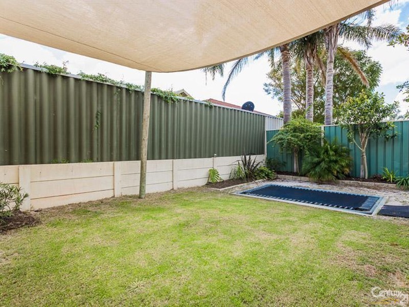 4 Cardiff Loop, Huntingdale WA 6110
