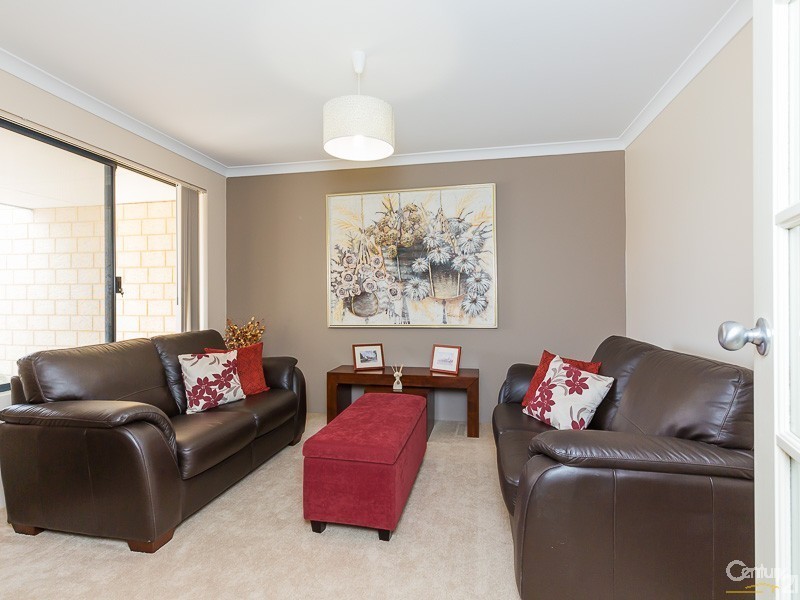 5 Wiltshire Avenue, Thornlie WA 6108