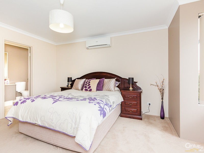 5 Wiltshire Avenue, Thornlie WA 6108