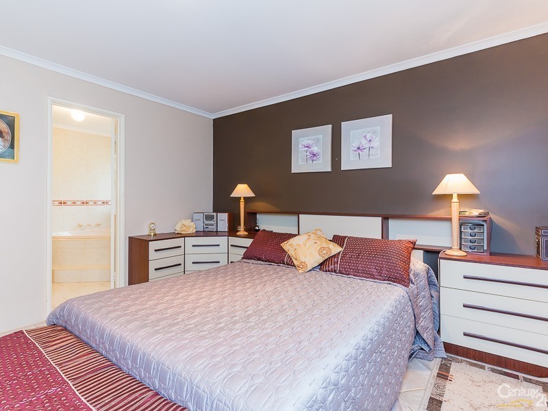 18 Capensia Way, Canning Vale WA 6155