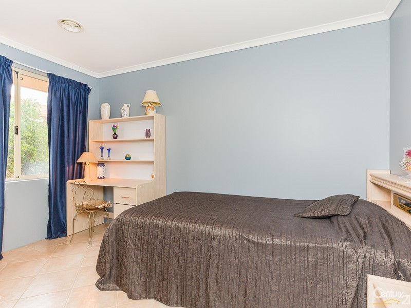 18 Capensia Way, Canning Vale WA 6155