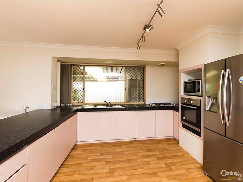 1 Cobia Rise, Warnbro WA 6169