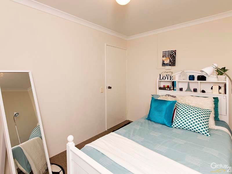 1 Cobia Rise, Warnbro WA 6169