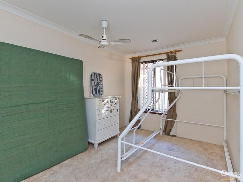 5 Castle Court, Thornlie WA 6108