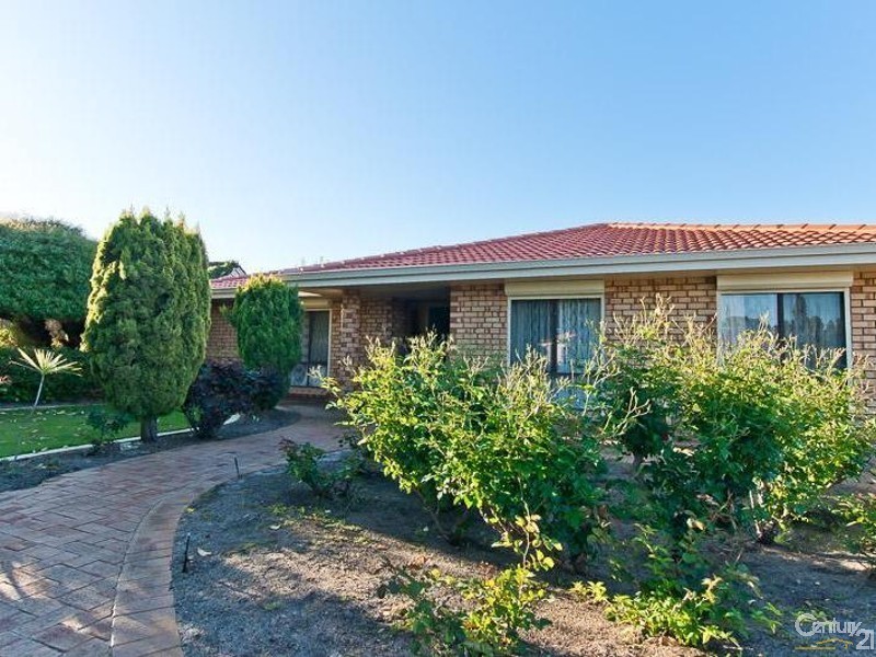 5 Castle Court, Thornlie WA 6108