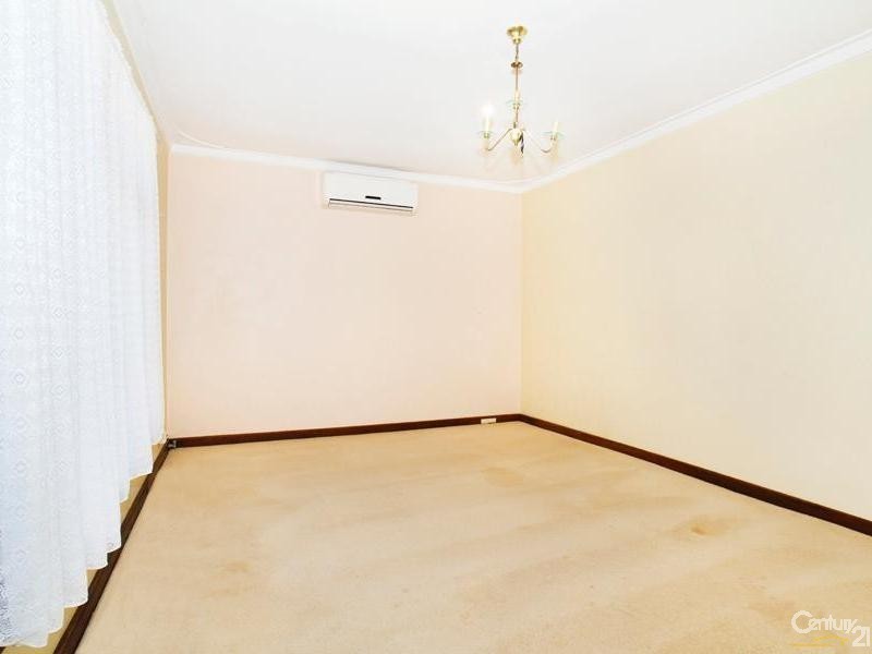 7 Lantana Way, Camillo WA 6111