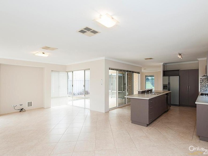 36 Merrimac Loop, Rockingham WA 6168