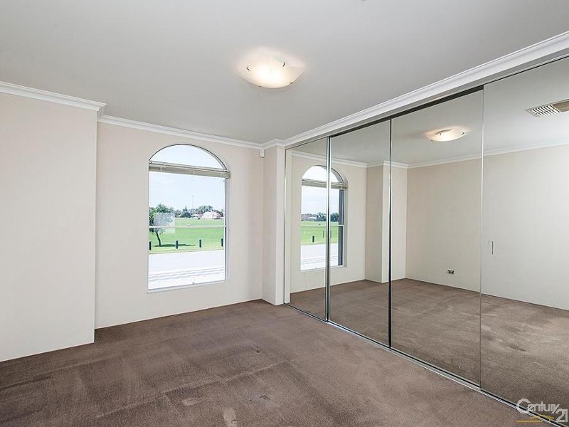 36 Merrimac Loop, Rockingham WA 6168