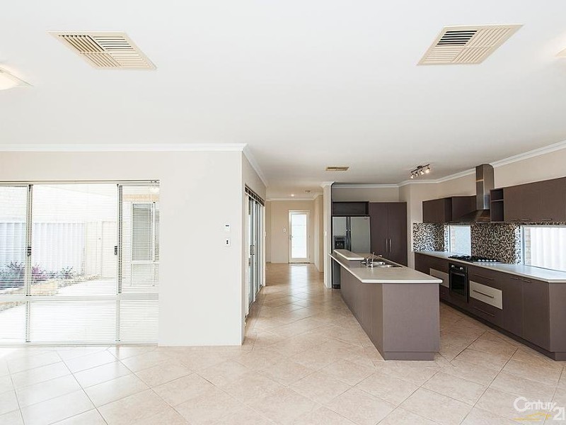 36 Merrimac Loop, Rockingham WA 6168