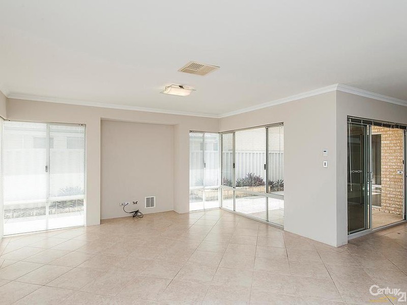 36 Merrimac Loop, Rockingham WA 6168