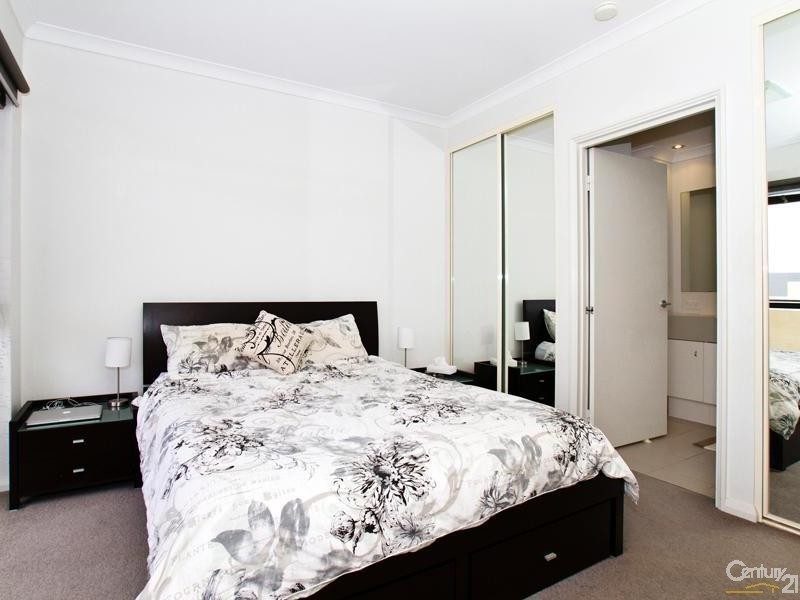 53/9 Linkage Ave, Cockburn Central WA 6164