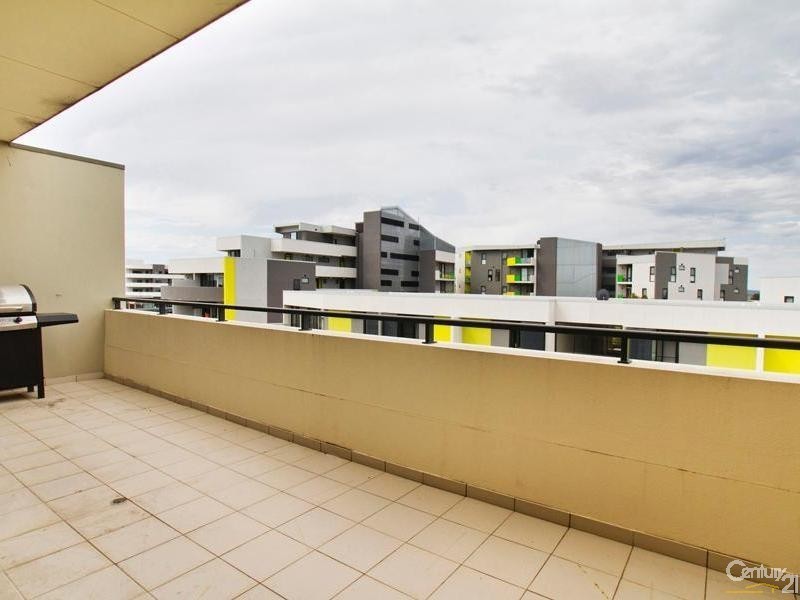 53/9 Linkage Ave, Cockburn Central WA 6164