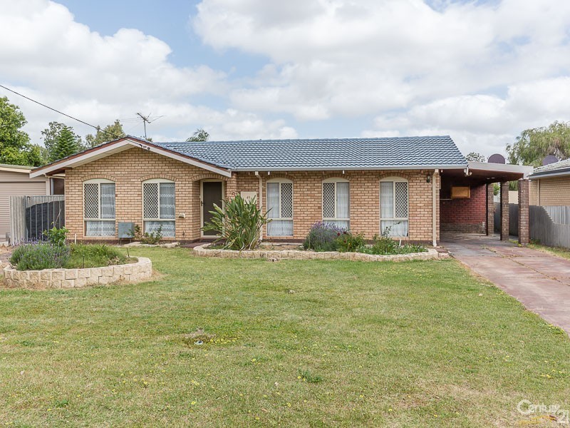 43 Orlestone Street, Gosnells WA 6110