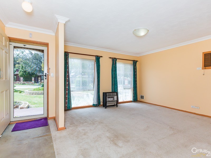 43 Orlestone Street, Gosnells WA 6110