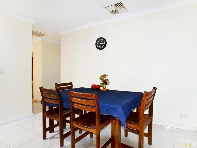 2 Bayley Close, Gosnells WA 6110