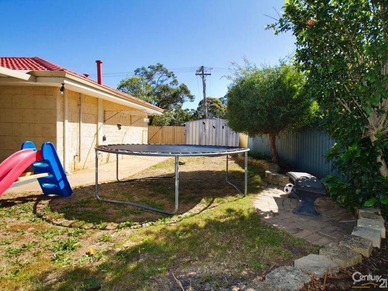 2 Bayley Close, Gosnells WA 6110