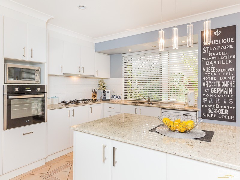 9 Bambil Place, Parkwood WA 6147