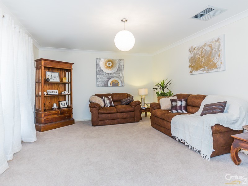 9 Bambil Place, Parkwood WA 6147