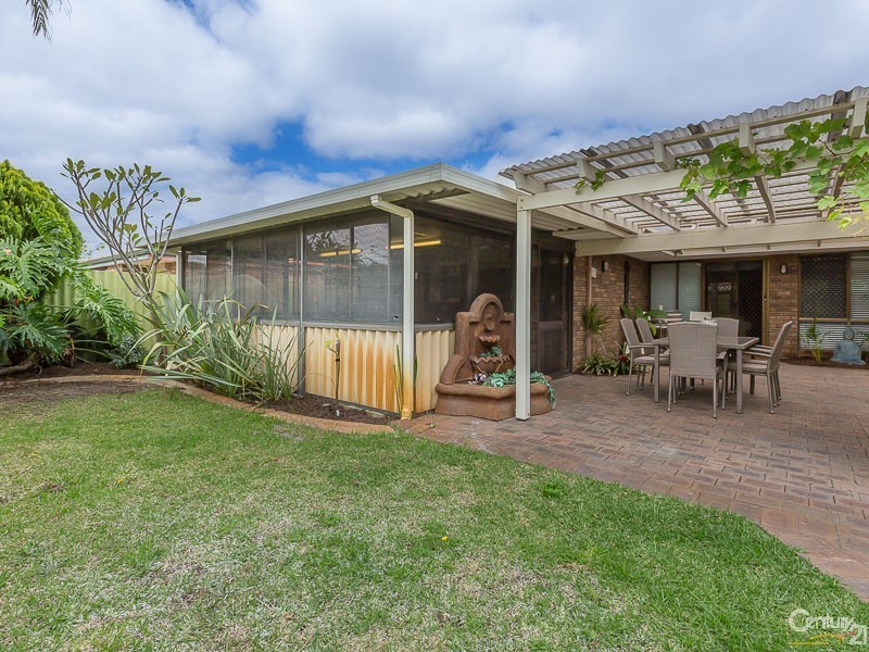 9 Bambil Place, Parkwood WA 6147