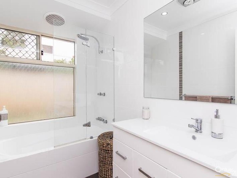 15 Baxter Close, Huntingdale WA 6110