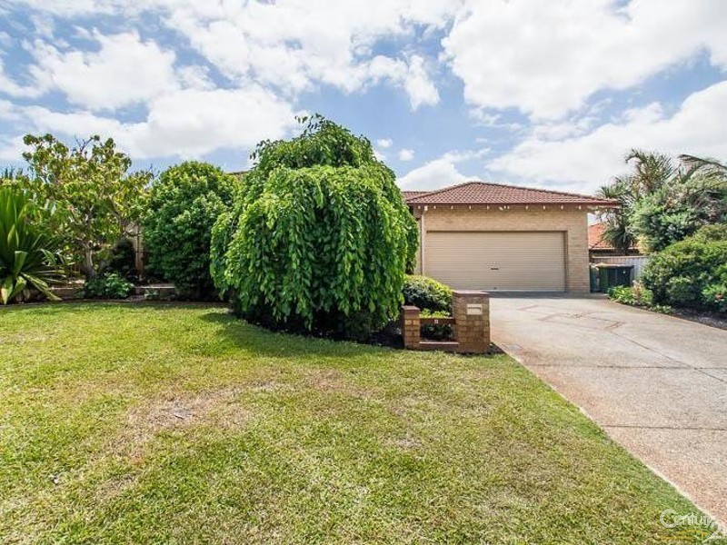 11 Chartwell Place, Leeming WA 6149