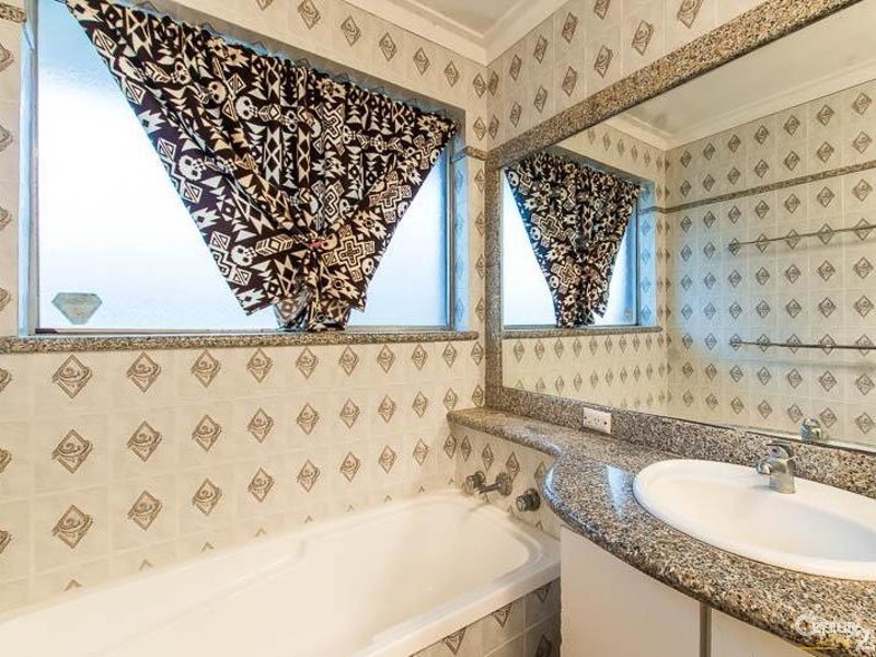 317 Alexander Drive, Dianella WA 6059