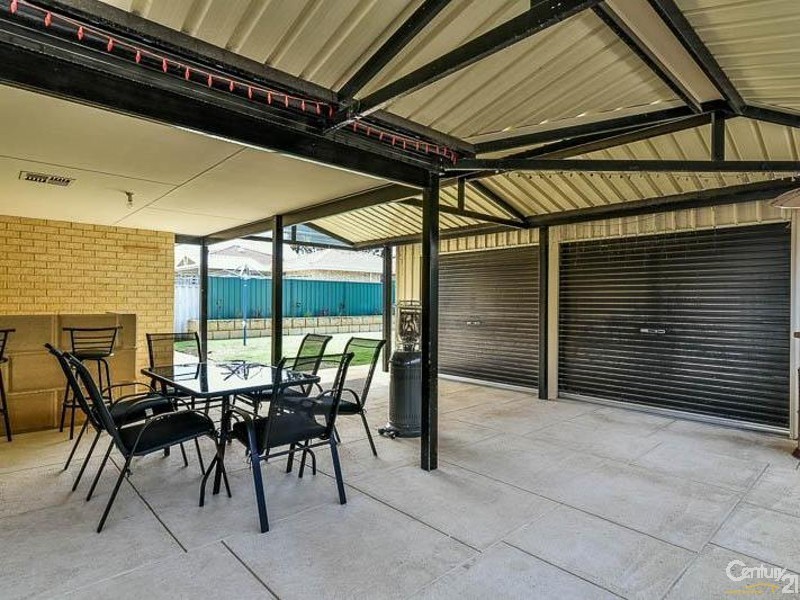 15 Jonquil Loop, Seville Grove WA 6112