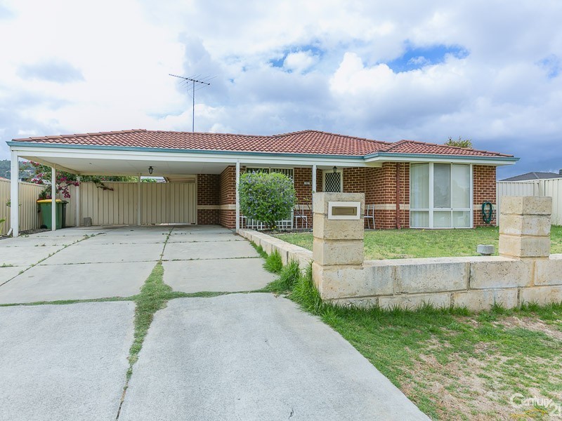 22 Batt Drive, Brookdale WA 6112