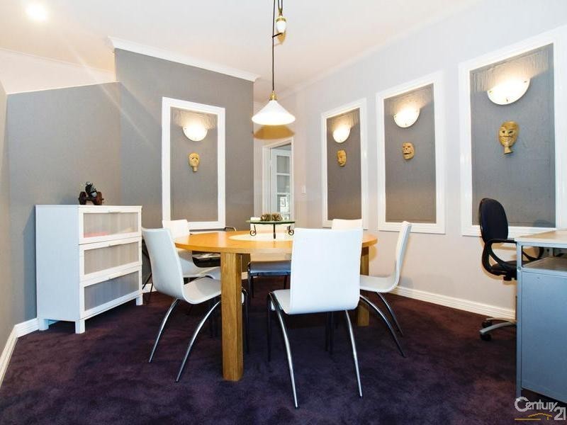 1 Bromfield Drive, Kelmscott WA 6111