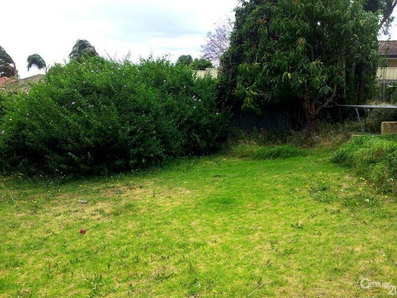 45 Westfield Street, Camillo WA 6111