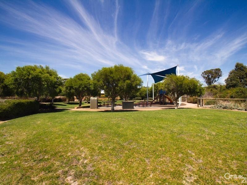 14 Sylvan Way, Seville Grove WA 6112