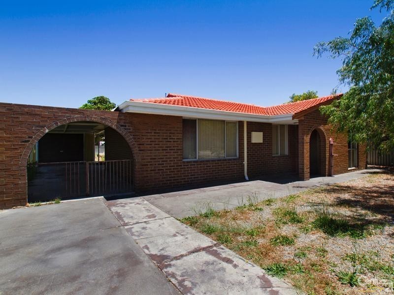 17 Kingsdown Road, Maddington WA 6109