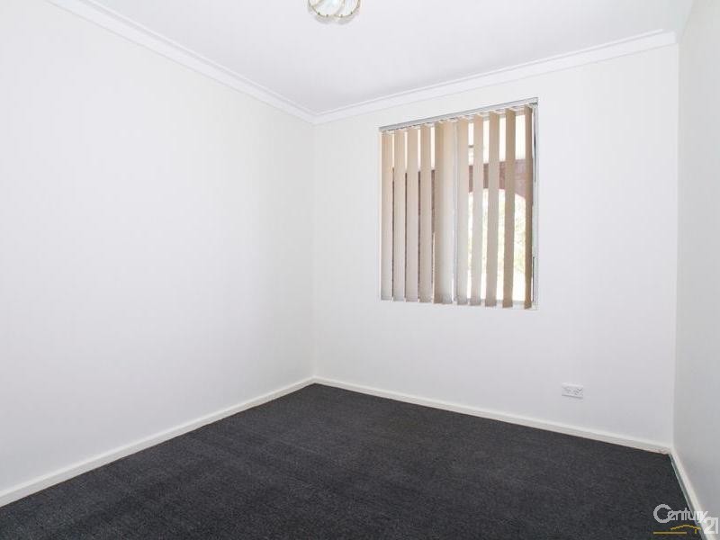 17 Kingsdown Road, Maddington WA 6109