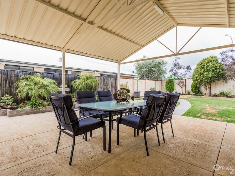 201 Harpenden Street, Southern River WA 6110