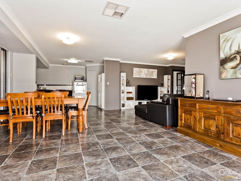 201 Harpenden Street, Southern River WA 6110